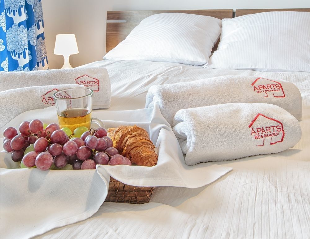 Adler Bed&Breakfast Lägenhet Łódź Exteriör bild